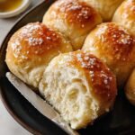 Honey Dinner Rolls